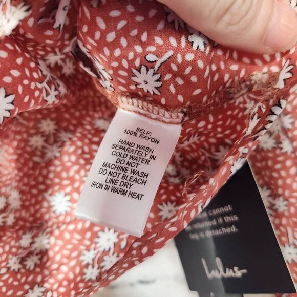 Lulus Short Sleeve Cropped Tie Front Carnation Crush Floral Top Womens Small - Picture 11 of 12